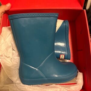 Blue hunter boots 9c